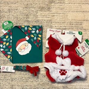 NWT small dog holiday harness/costume.